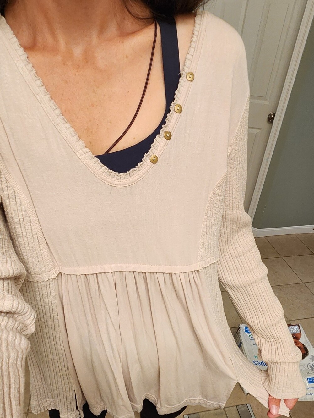 entro Blouse Size L Cream V-Neck Babydoll Tunic Maternity - Picture 4 of 10